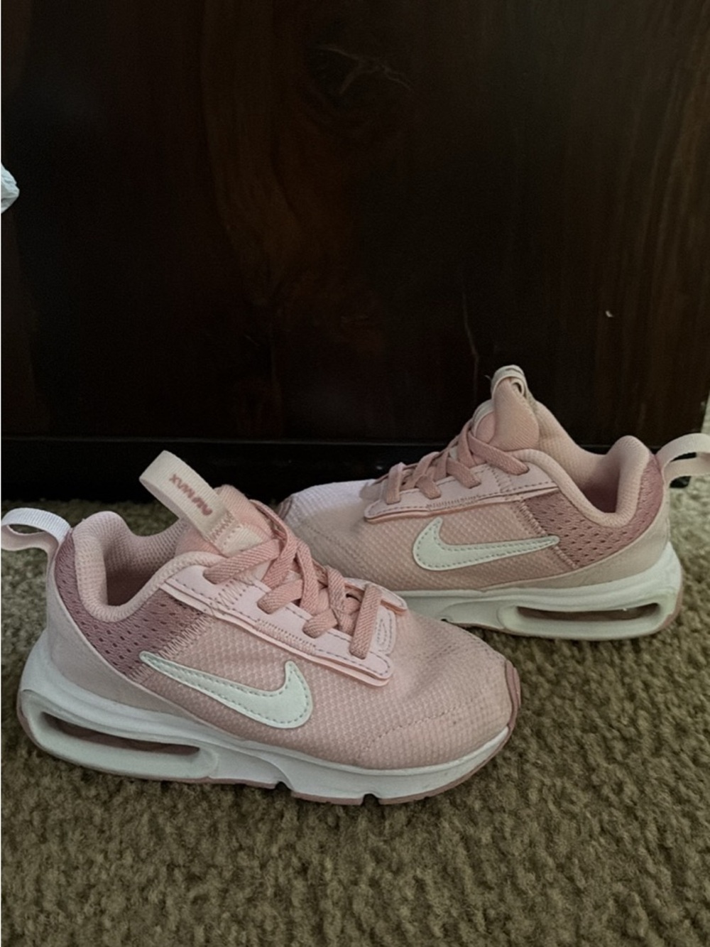 Girls Nike Kids Pink Air Max-Style Sneakers